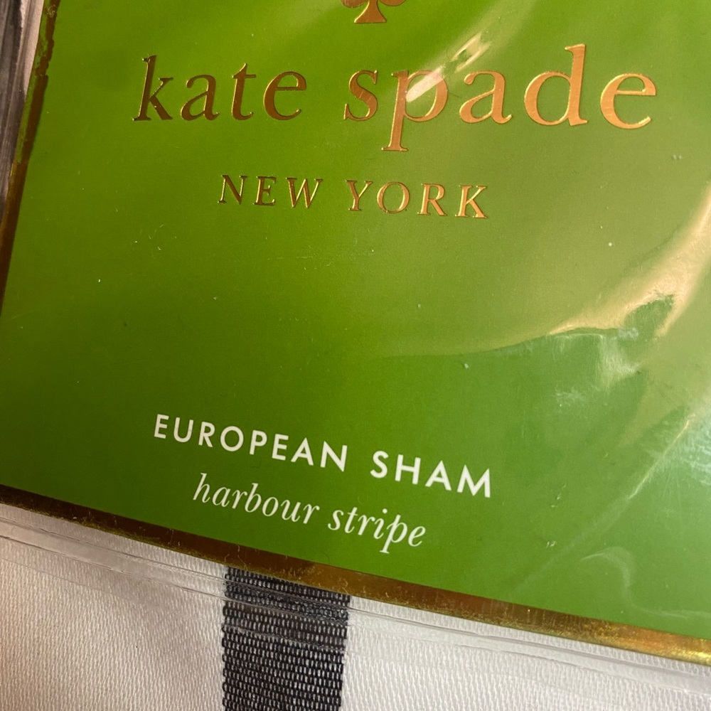 New in package, Kate Spade European sham Harbor stripe black-and-white - Picture 1 of 6